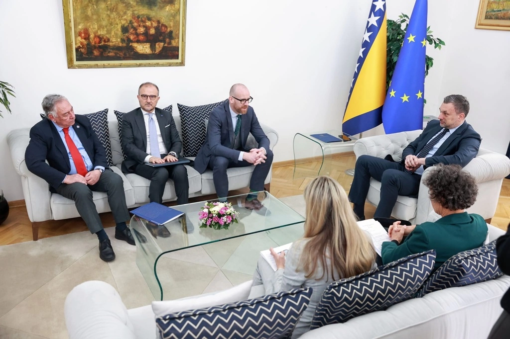 S bh. dužnosnicima razmatrana aktualna politička kriza u zemlji